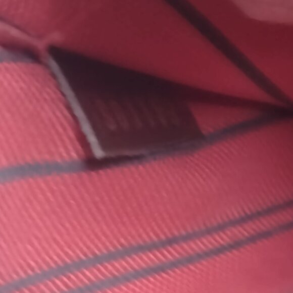 💋💋 💯% Authentic Louis Vuitton Neverfull GM Full Set - Picture 3 of 16